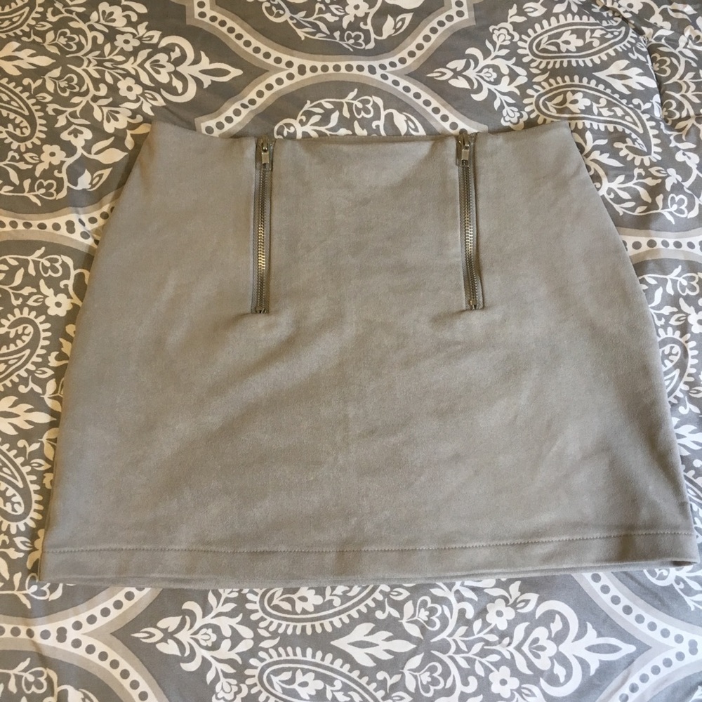 Suede Mini-skirt with Front zippers